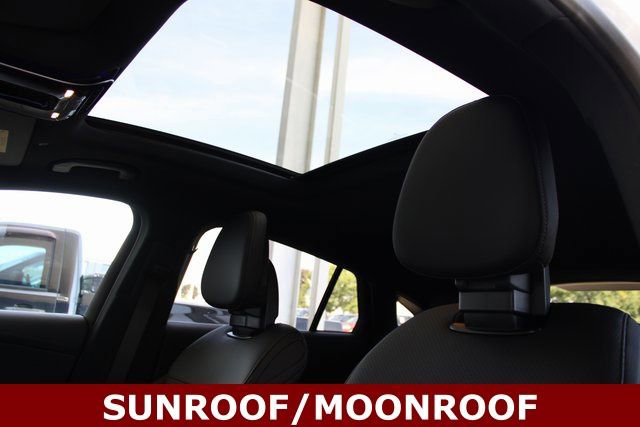 New 2026 Mercedes-Benz GLC 300 4MATIC image 19