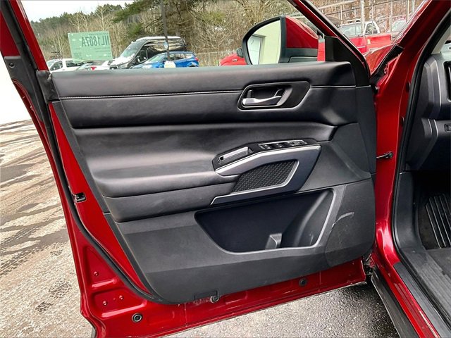 Used 2023 Nissan Pathfinder SL w/ Cargo Package image 18