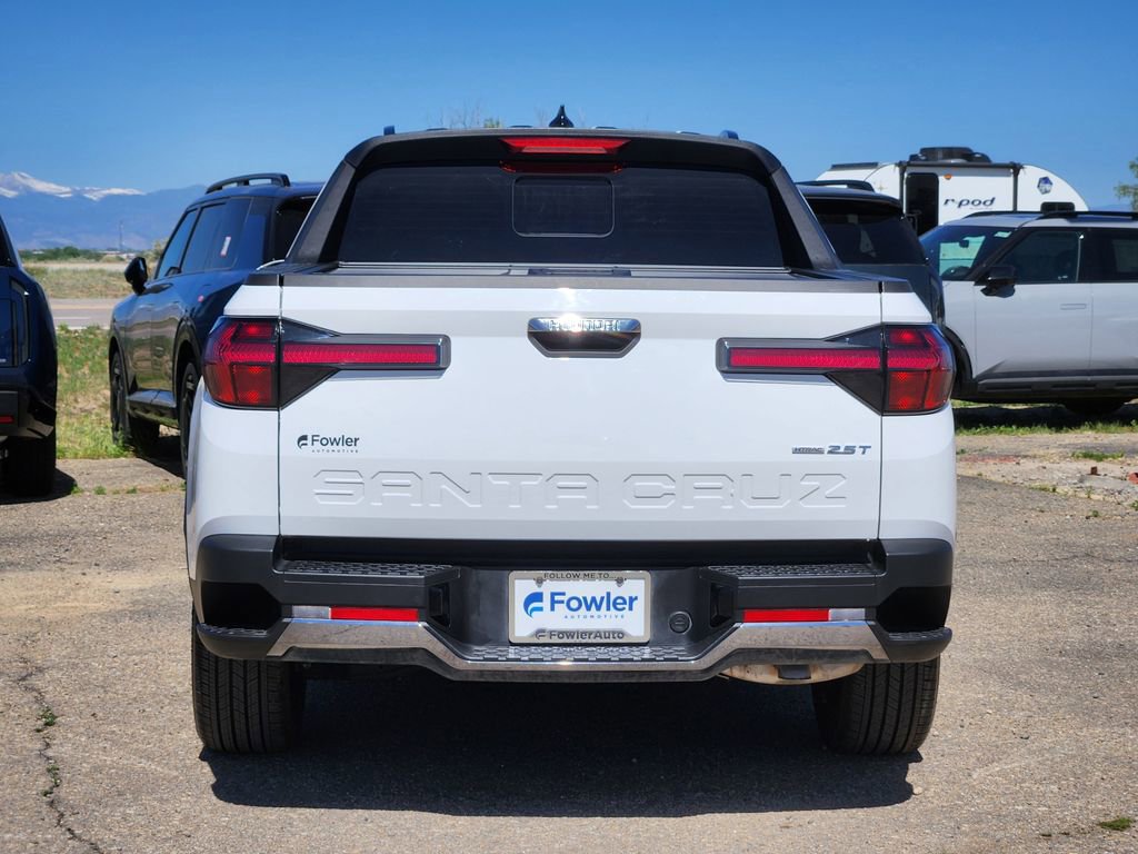 Used 2025 Hyundai Santa Cruz Limited AWD/4WD image 12