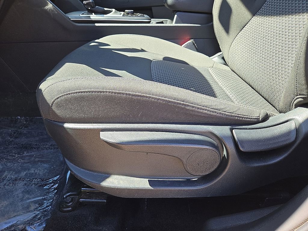 Used 2024 Kia Sportage LX image 22