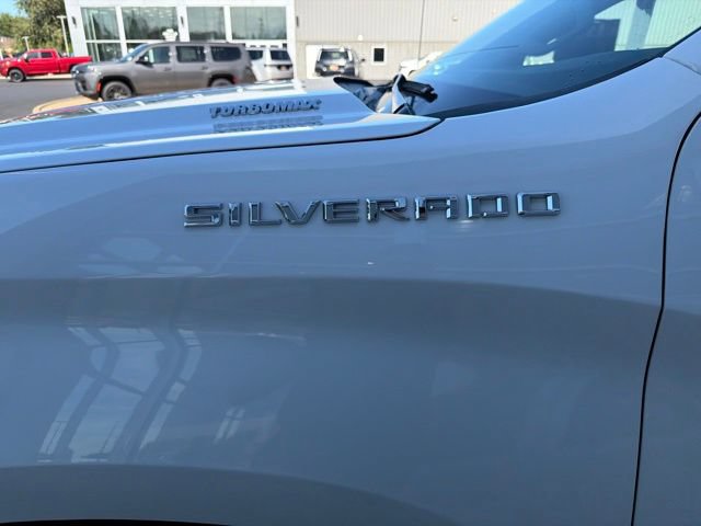 Used 2025 Chevrolet Silverado 1500 LT AWD/4WD image 16