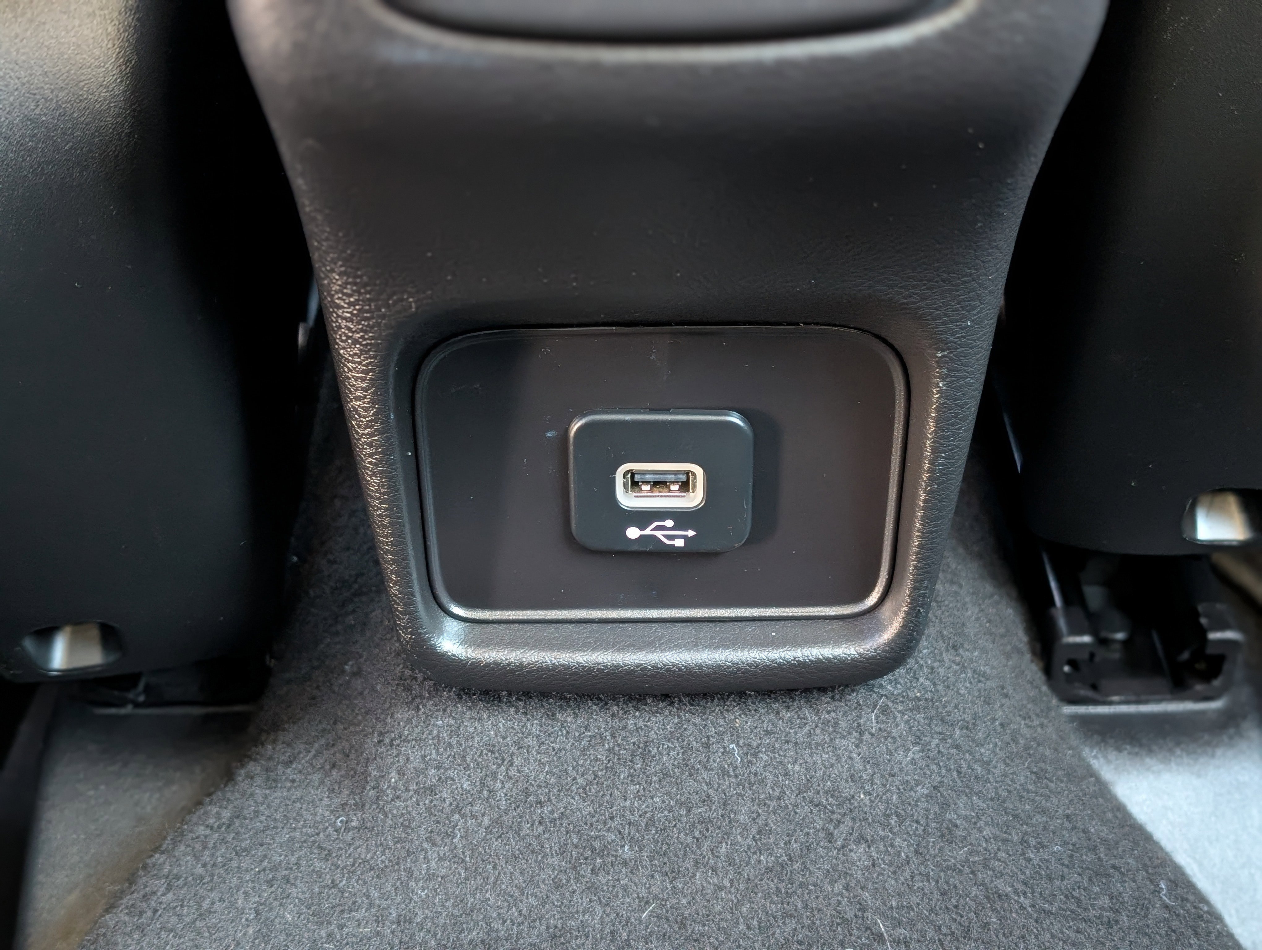 Used 2021 Jeep Compass Sport image 32