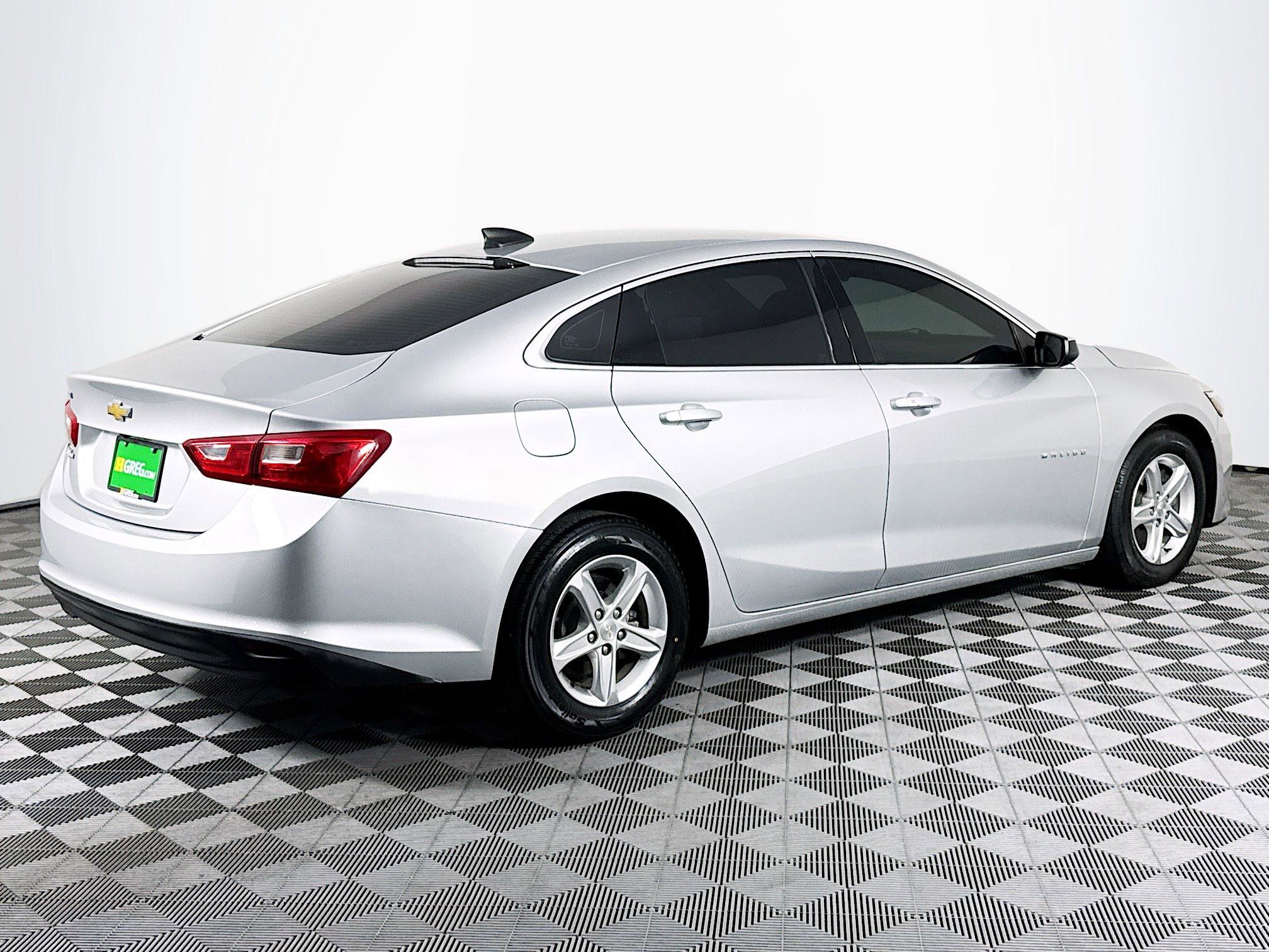 Used 2021 Chevrolet Malibu LS image 10