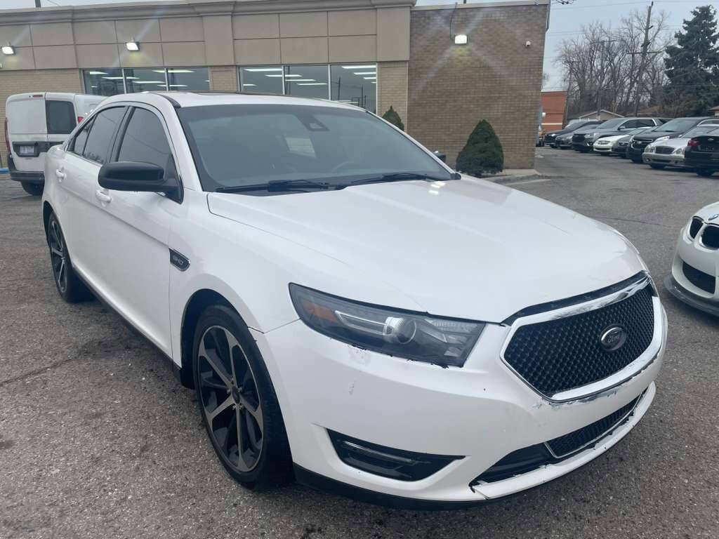 Used 2016 Ford Taurus SHO w/ Equipment Group 401A AWD/4WD image 3