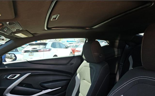 Used 2019 Chevrolet Camaro SS image 8