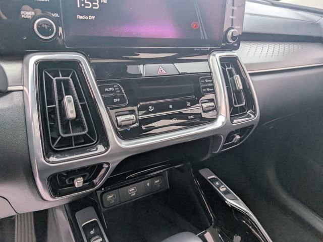Used 2023 Kia Sorento SX image 22