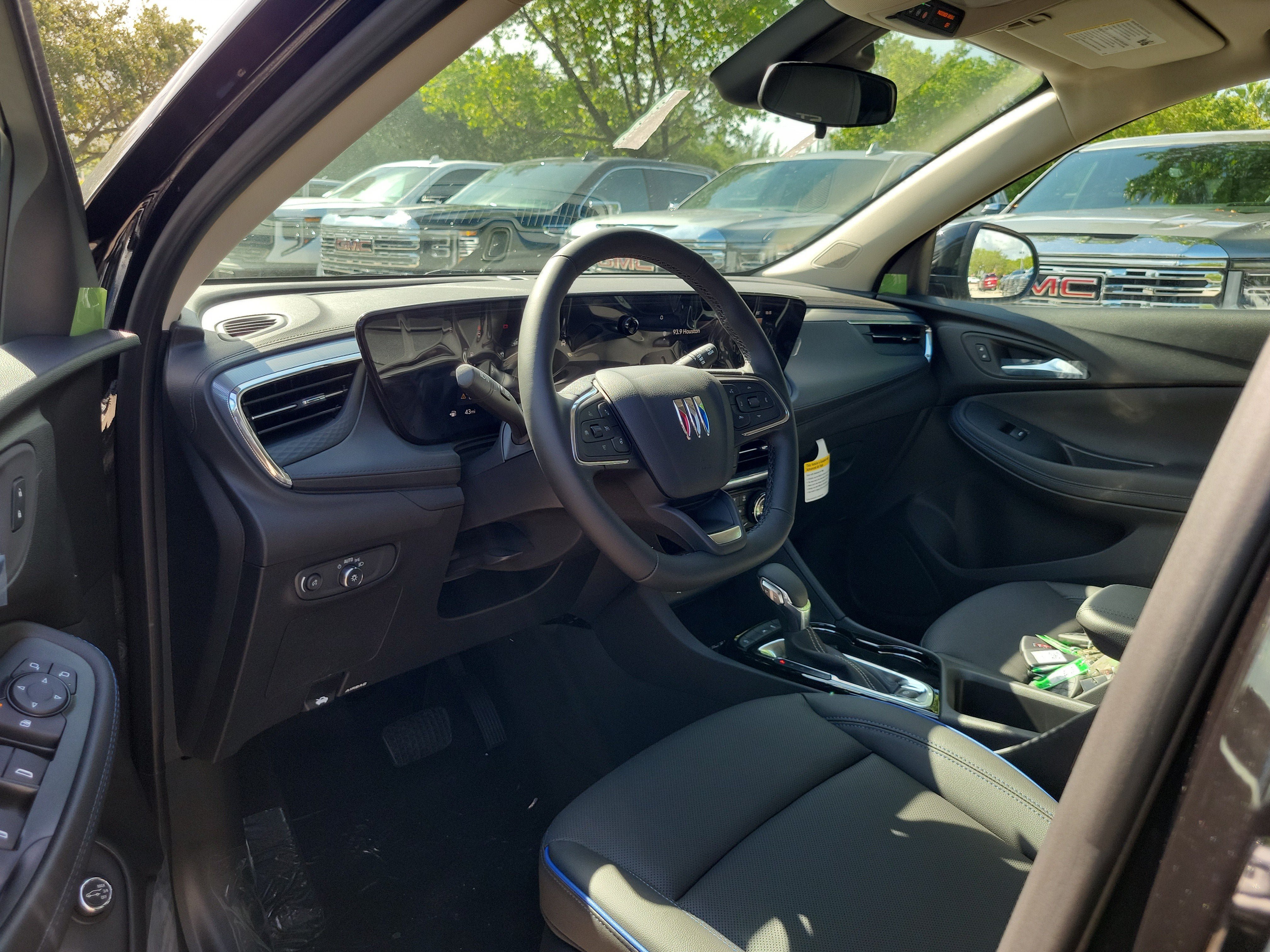 New 2026 Buick Encore GX Sport Touring w/ Advanced Technology Package FWD image 7