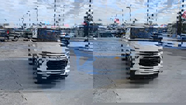 New 2026 Chevrolet TrailBlazer LT w/ Convenience Package image 3