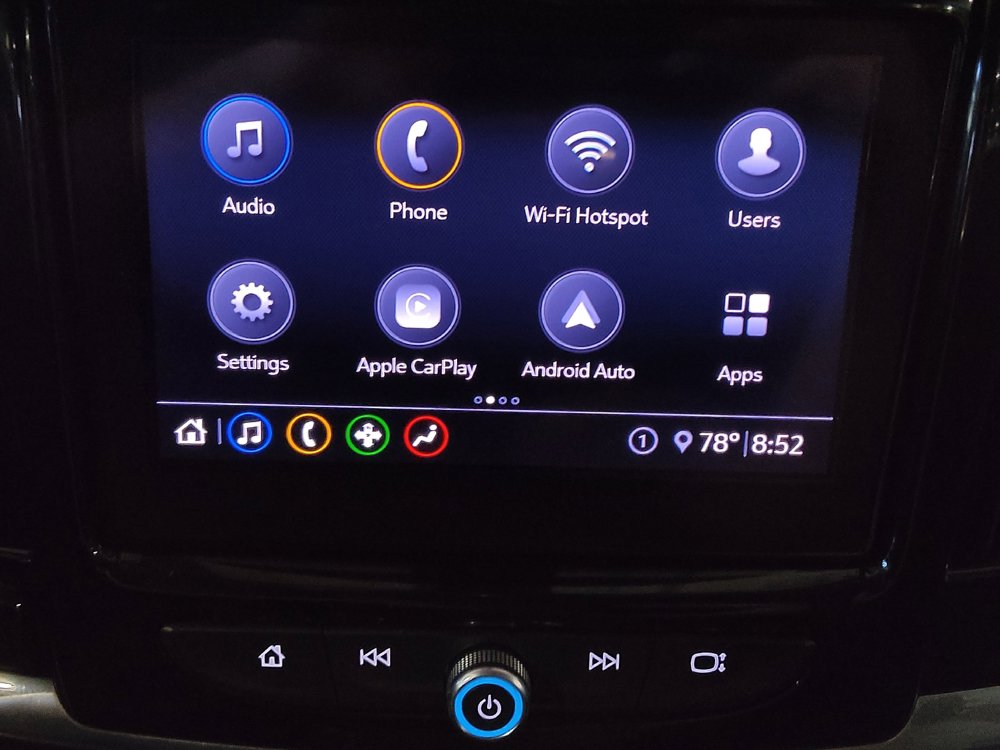 Used 2020 Chevrolet Traverse LT FWD image 25
