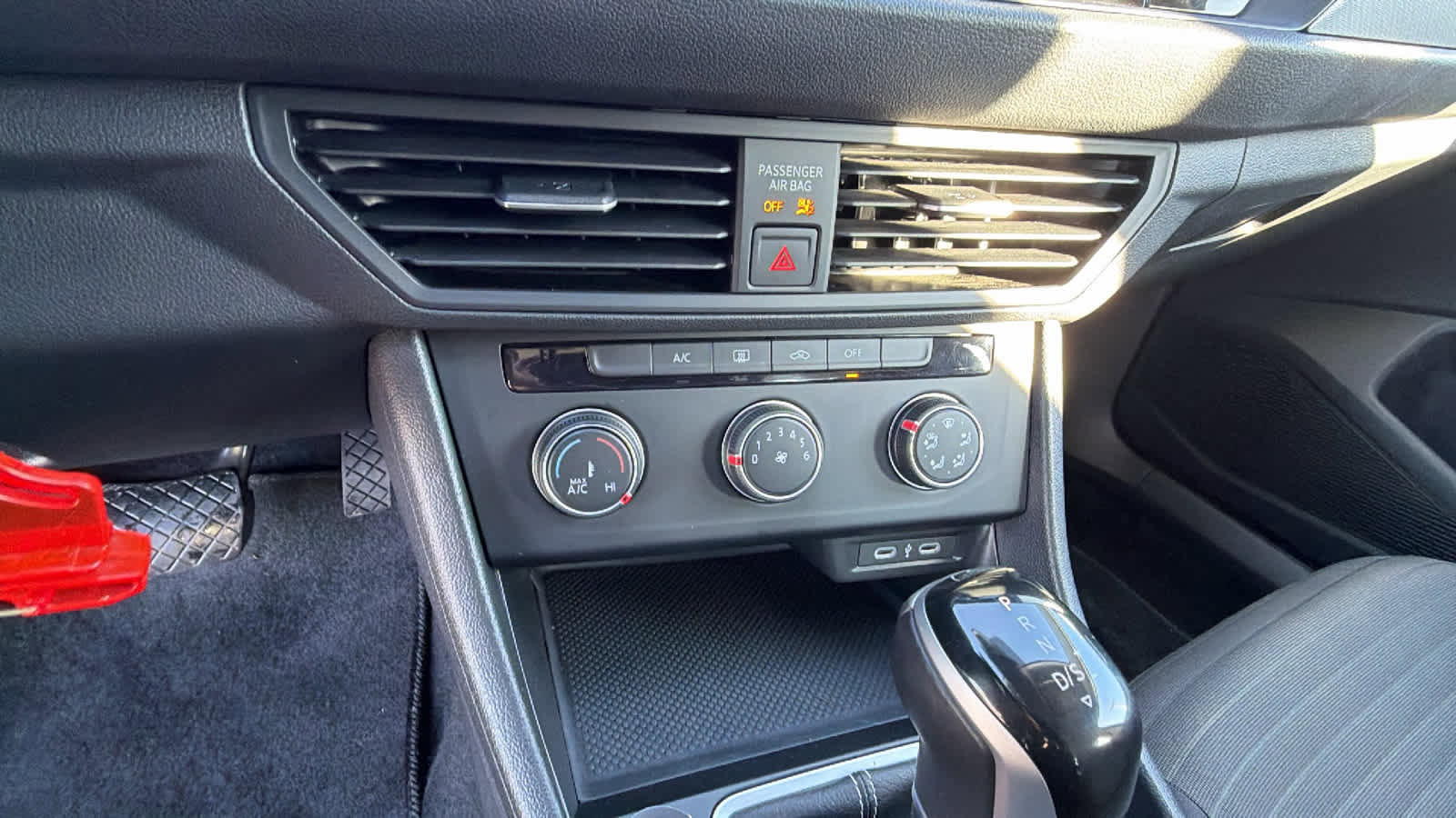 Used 2024 Volkswagen Jetta S image 14