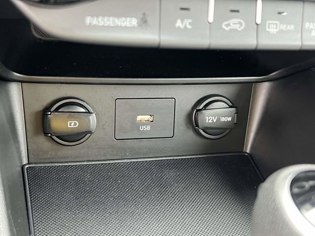 Certified 2023 Hyundai Kona SEL AWD/4WD image 30