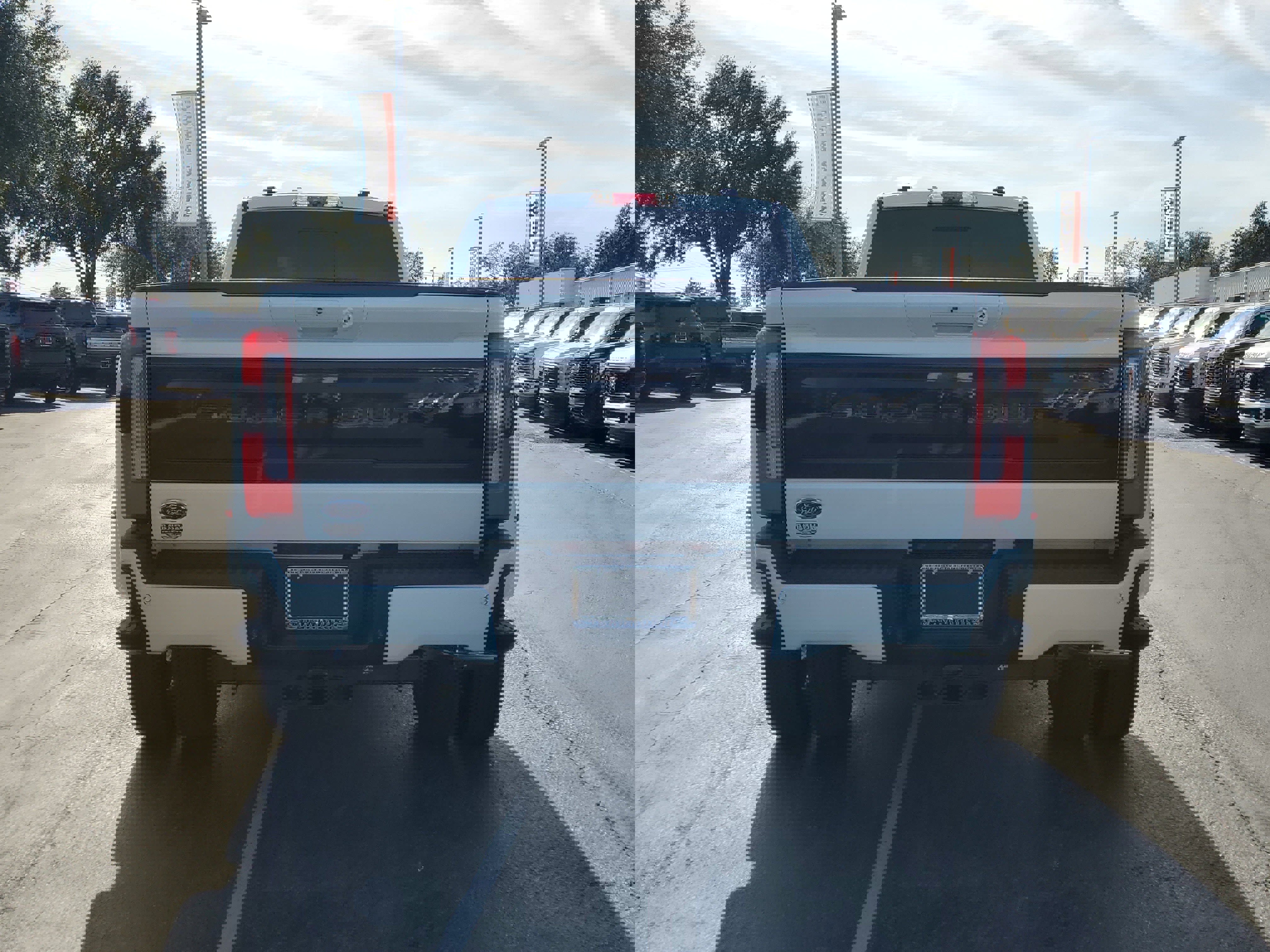 Used 2025 Ford F450 Platinum w/ FX4 Off-Road Package image 8