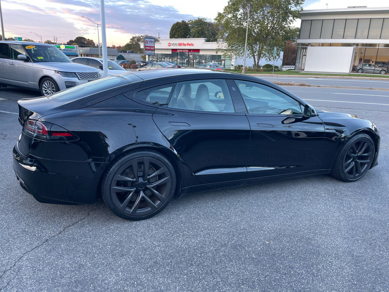 Used 2022 Tesla Model S Long Range image 13