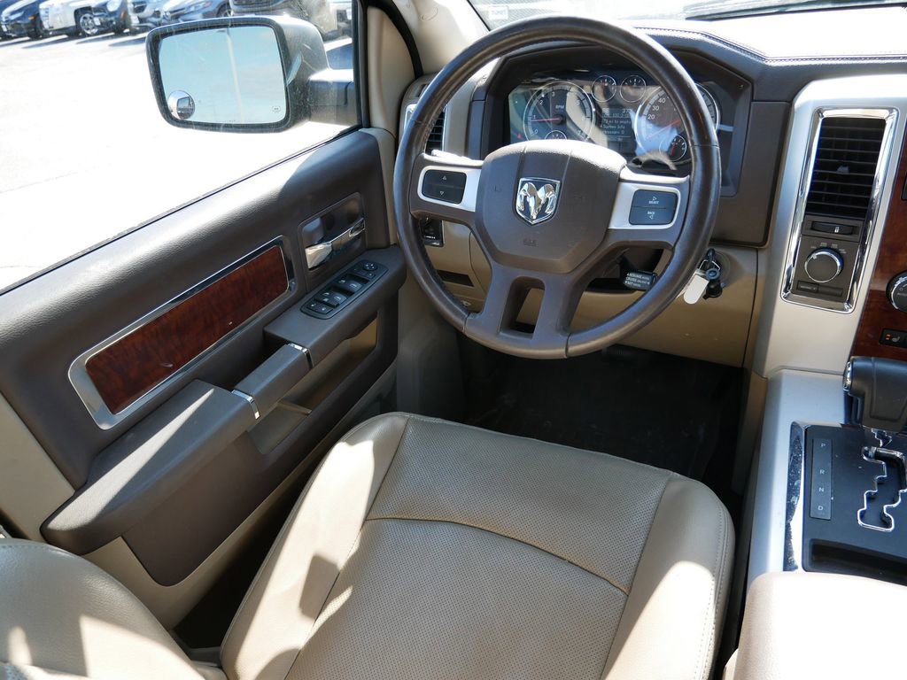 Used 2009 Dodge Ram 1500 Truck Laramie image 13