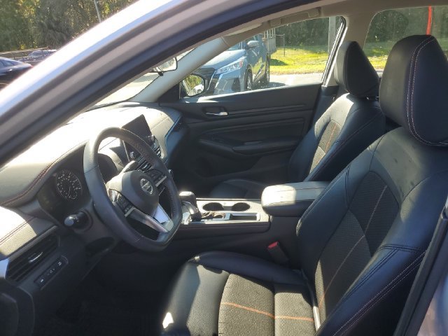 Used 2021 Nissan Altima 2.5 SR FWD image 14
