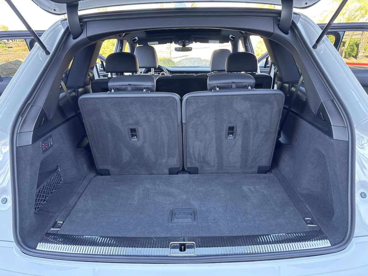 Used 2025 Audi Q7 Premium Plus image 37