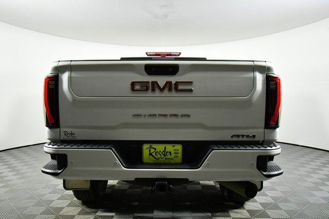 Used 2025 GMC Sierra 3500 AT4 w/ AT4 Premium Plus Package image 12