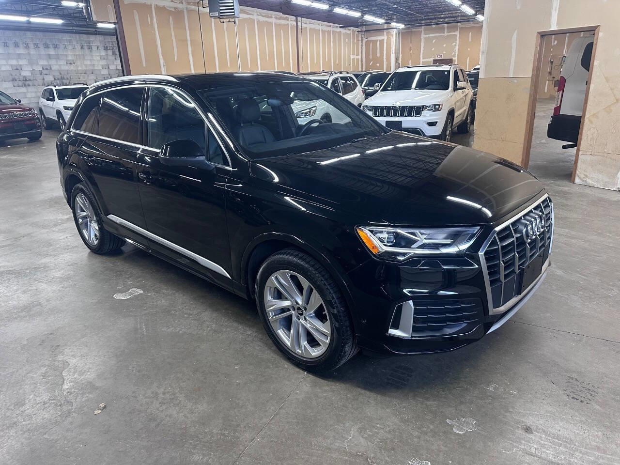 Used 2022 Audi Q7 2.0T Premium image 2