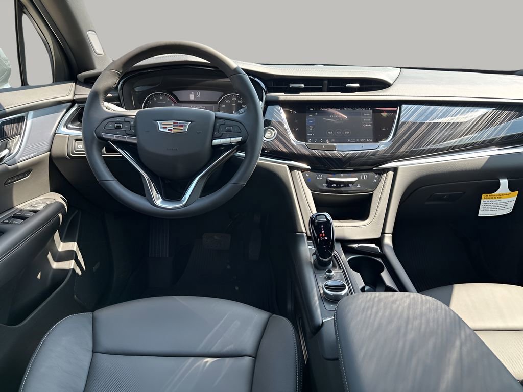 New 2025 Cadillac XT6 Premium Luxury w/ LPO, Floor Liner Package FWD image 25