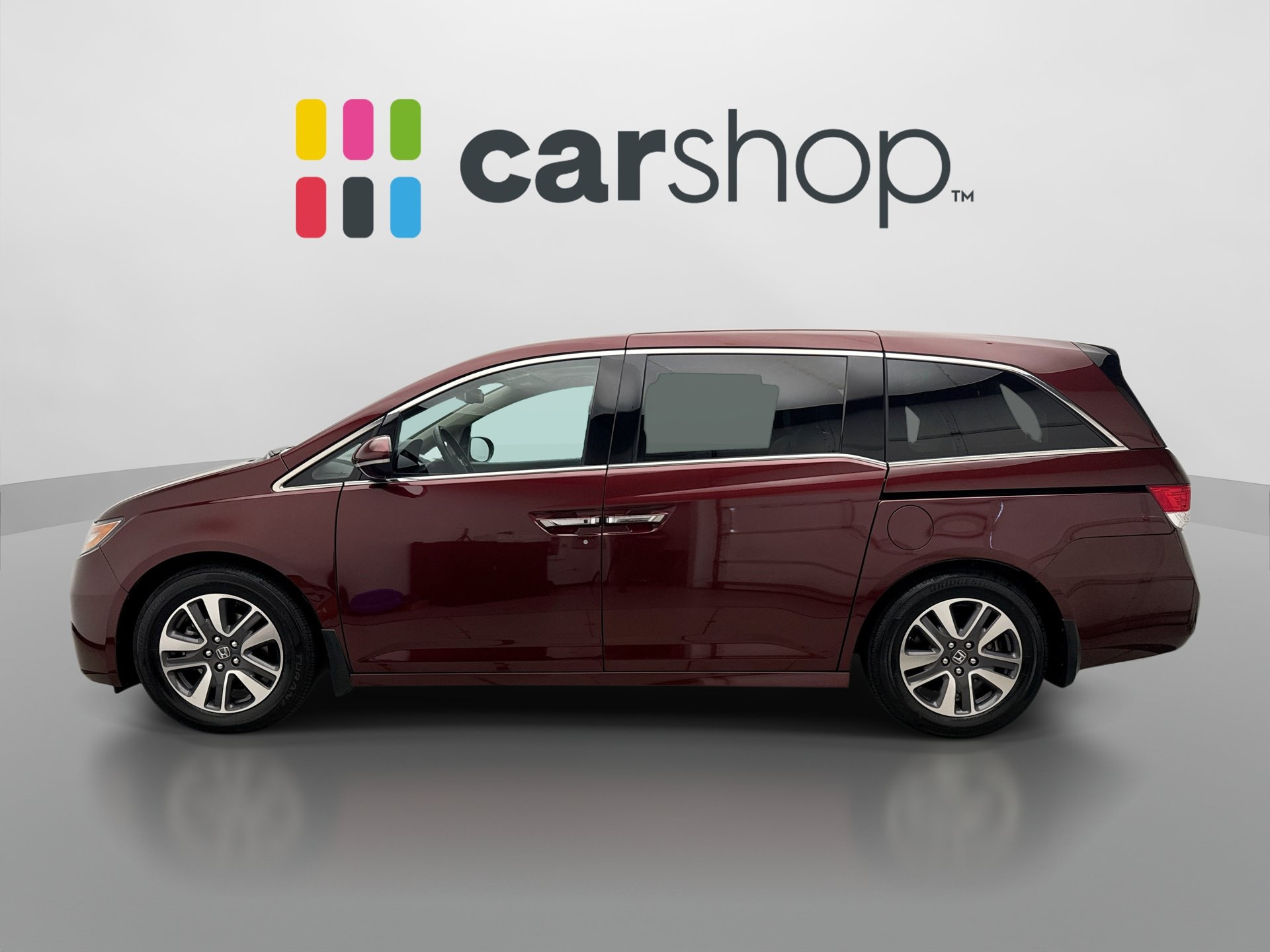 Used 2016 Honda Odyssey Touring Elite image 2