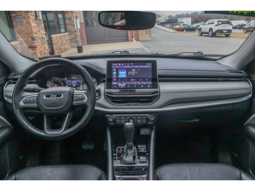 Used 2022 Jeep Compass Limited w/ Sun and Sound Group image 12