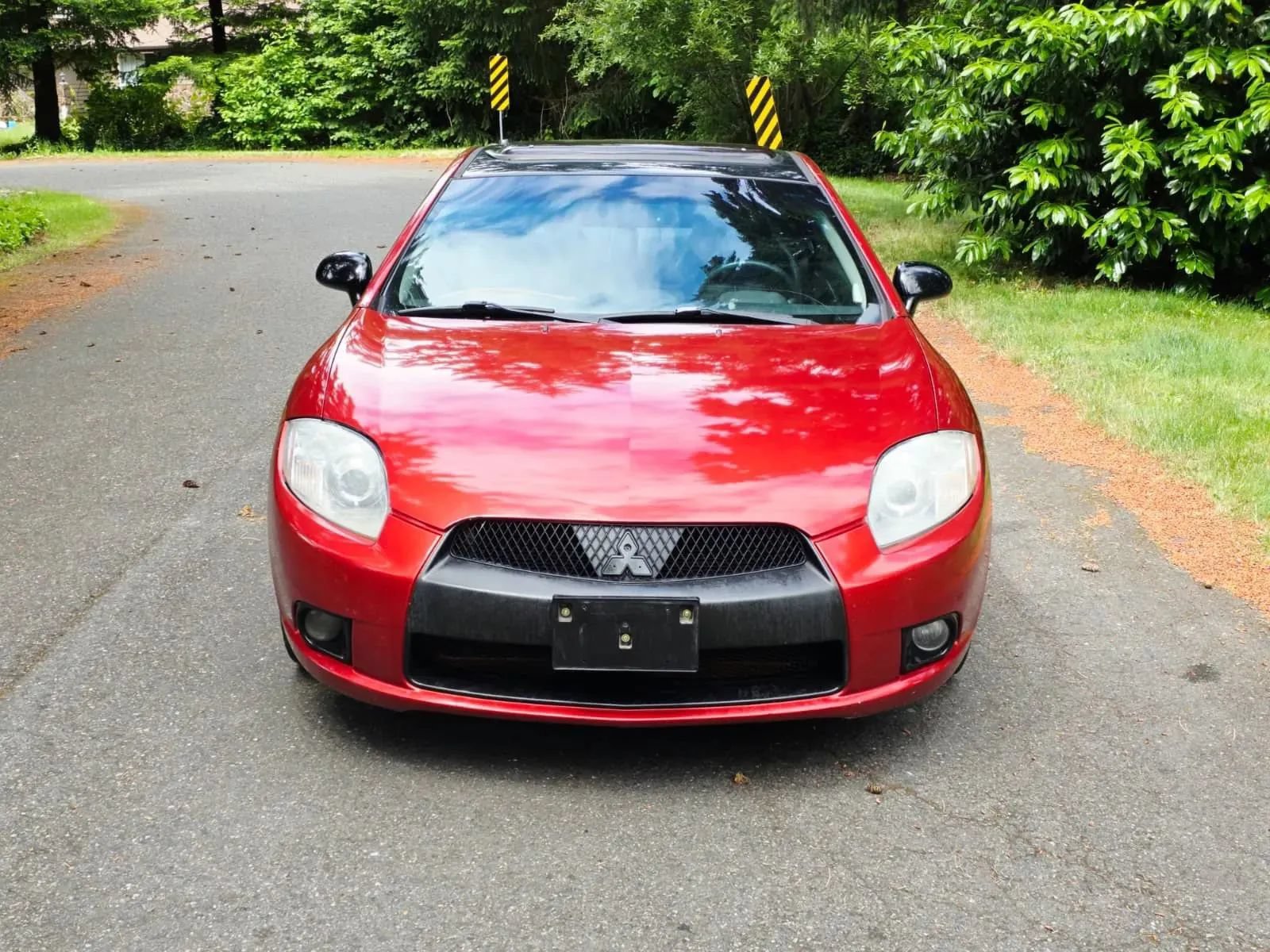 Used 2012 Mitsubishi Eclipse FWD image 8
