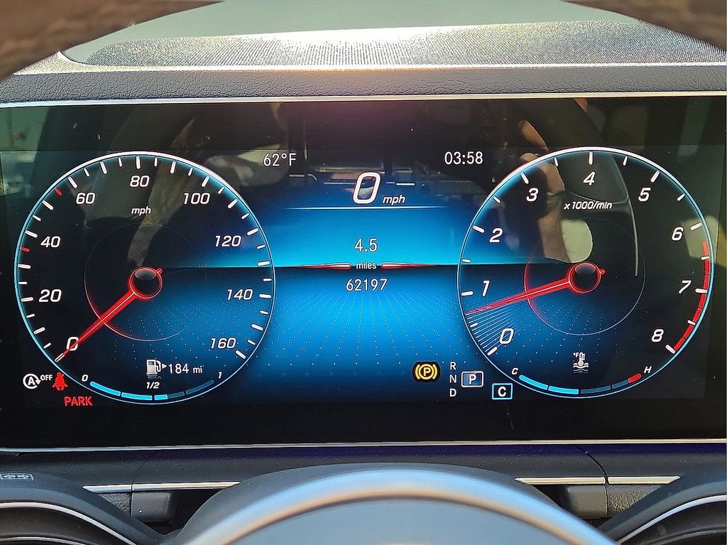 Used 2020 Mercedes-Benz GLE 350 4MATIC w/ Premium Package image 26