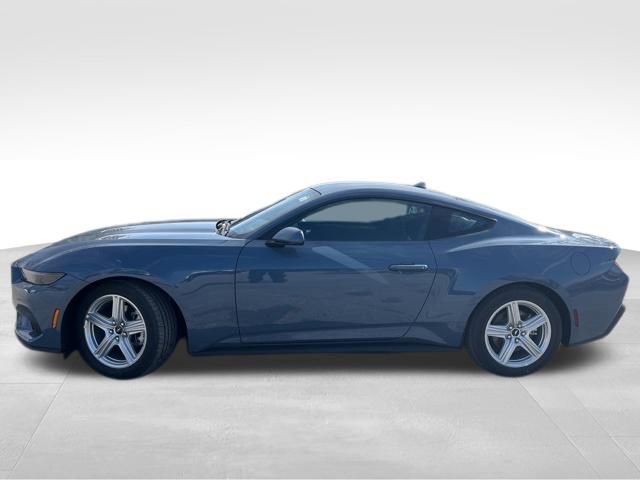 New 2026 Ford Mustang Coupe image 4