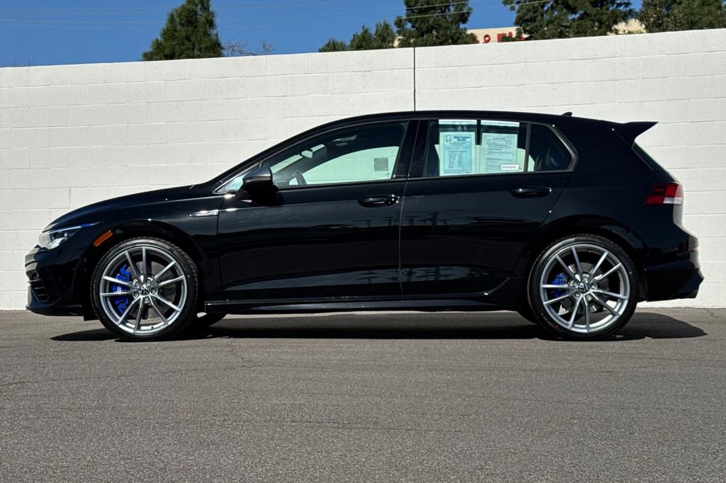 Used 2024 Volkswagen Golf R image 9