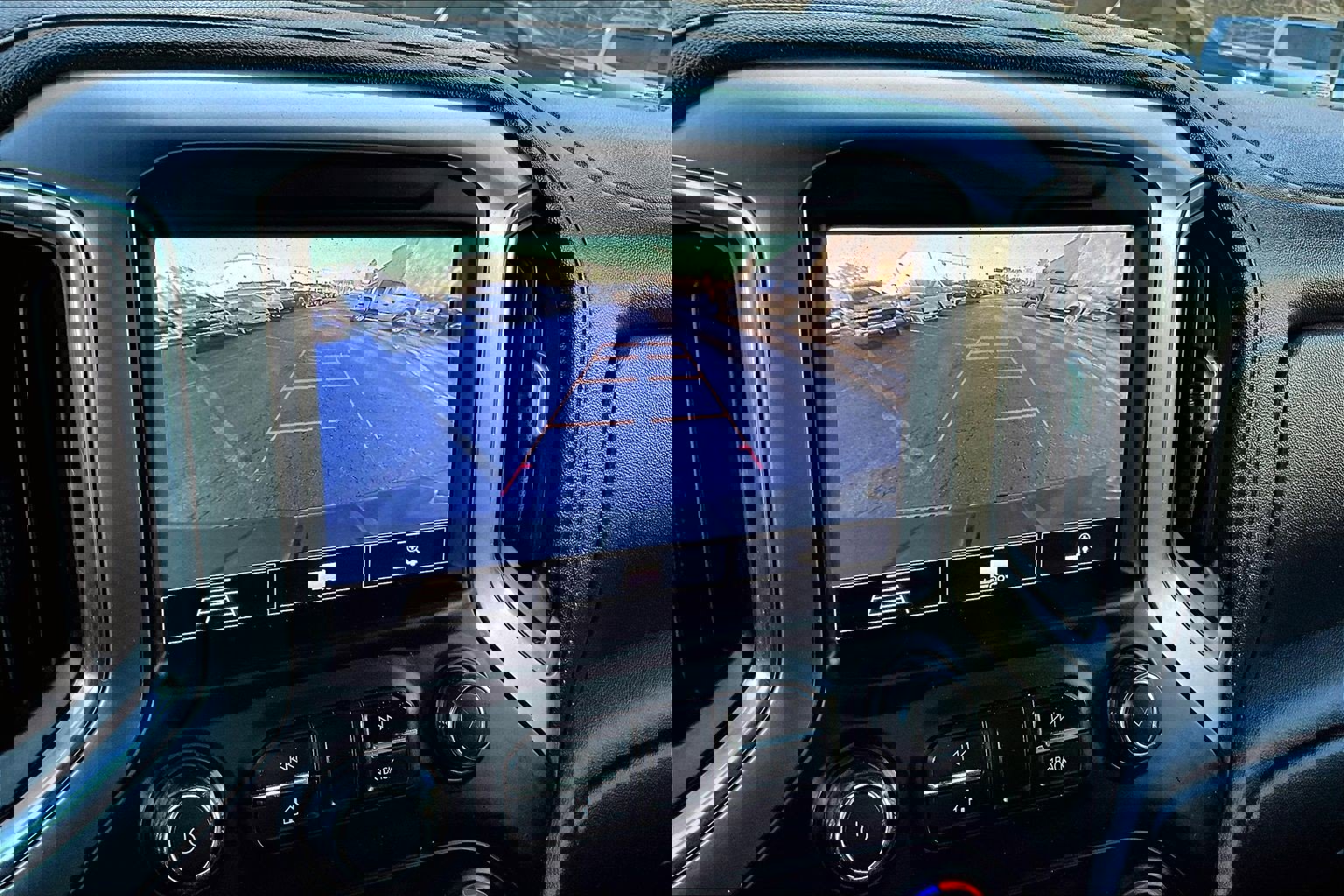 Used 2020 Chevrolet Silverado 1500 RST w/ Rally Edition image 10