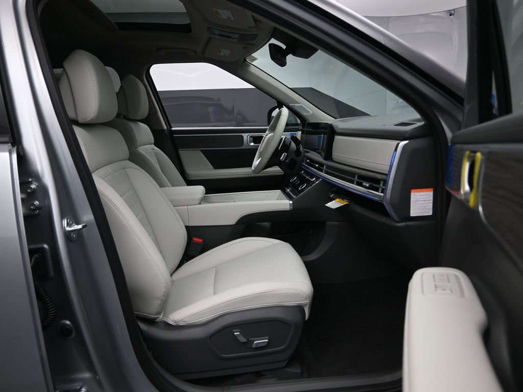 New 2026 Hyundai Santa Fe Limited AWD/4WD image 32