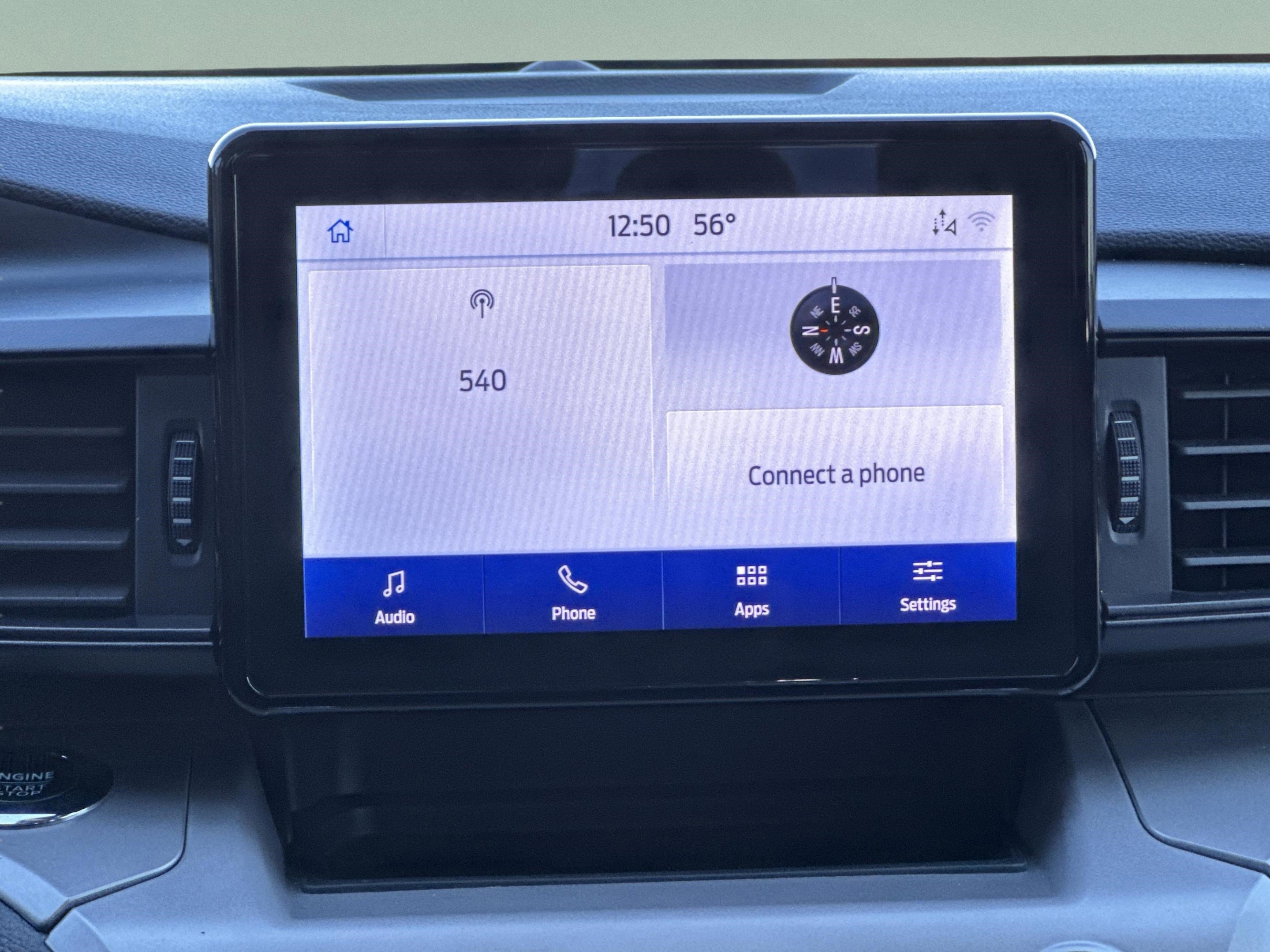 Used 2023 Ford Explorer XLT image 10