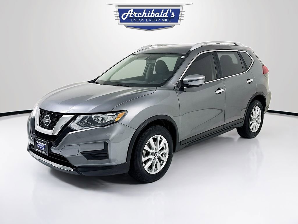 Used 2018 Nissan Rogue SV image 3