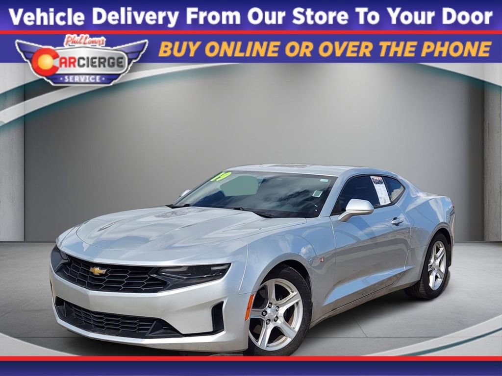 Used 2019 Chevrolet Camaro LT RWD image 1
