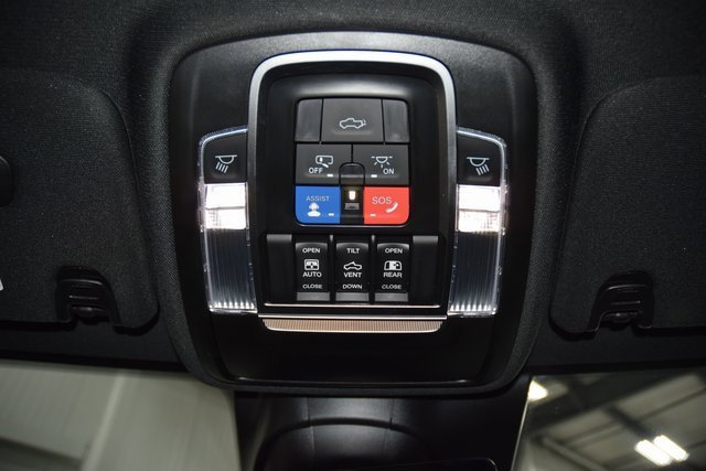 Used 2024 RAM 2500 Limited image 42