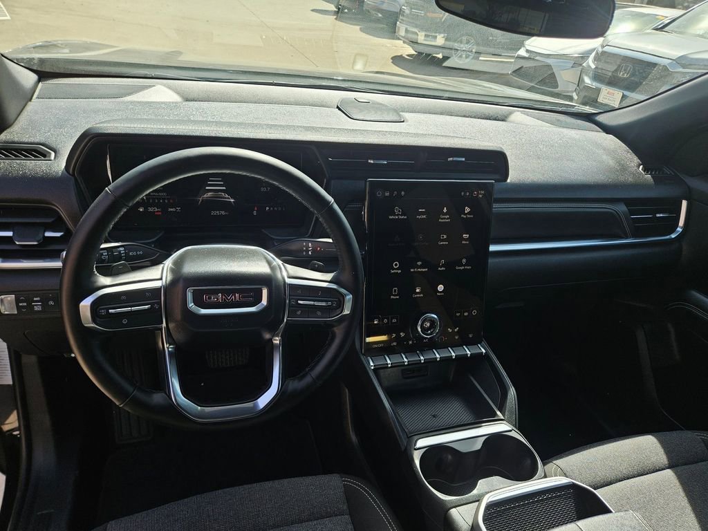 Used 2025 GMC Terrain Elevation image 16