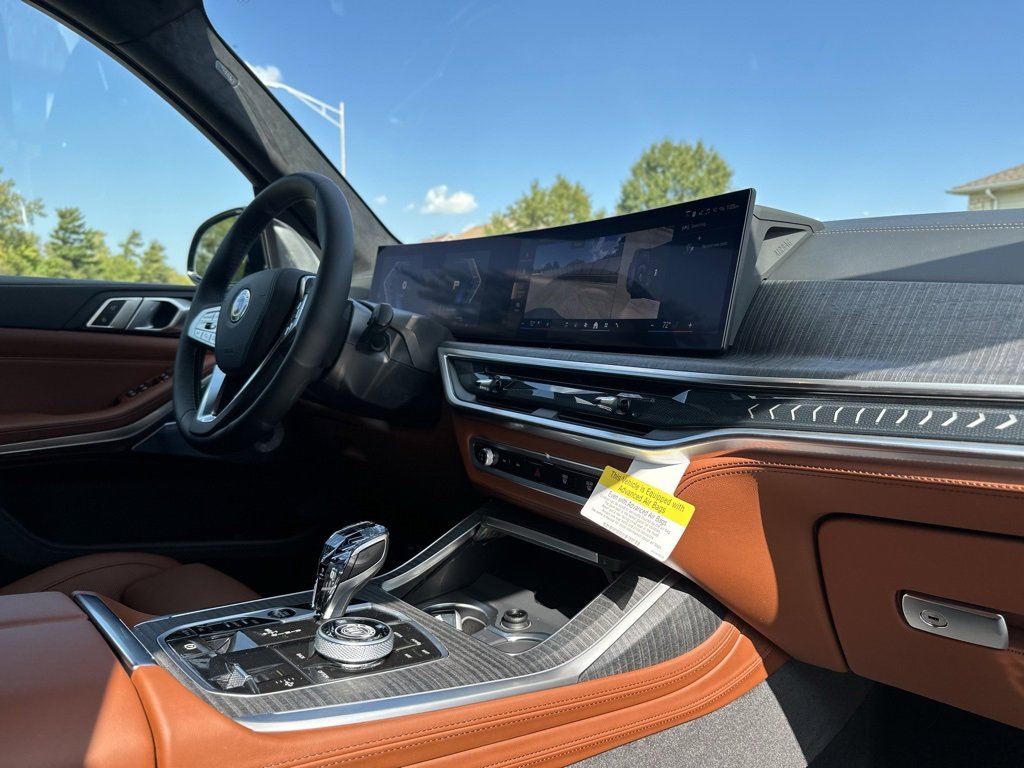New 2026 BMW ALPINA XB7 image 36