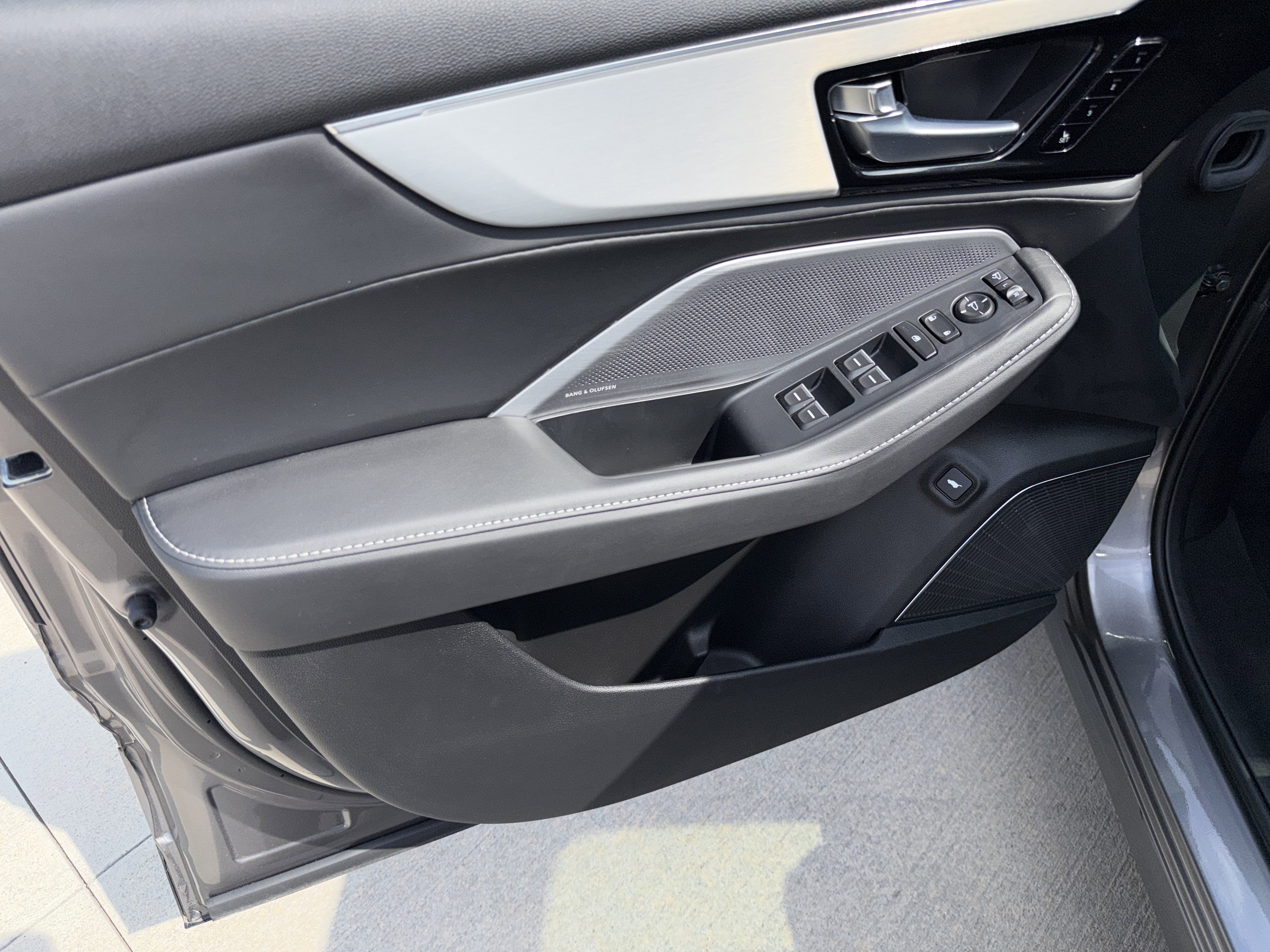 Certified 2026 Acura MDX FWD w/ Technology Package image 14
