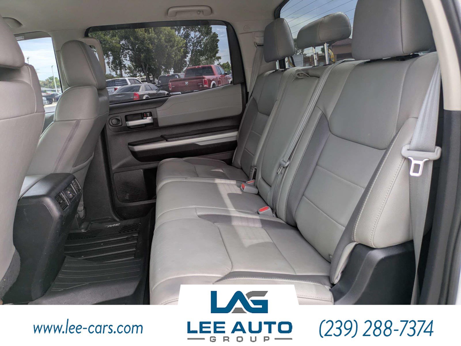 Used 2020 Toyota Tundra Limited w/ Limited Premium Package AWD/4WD image 11