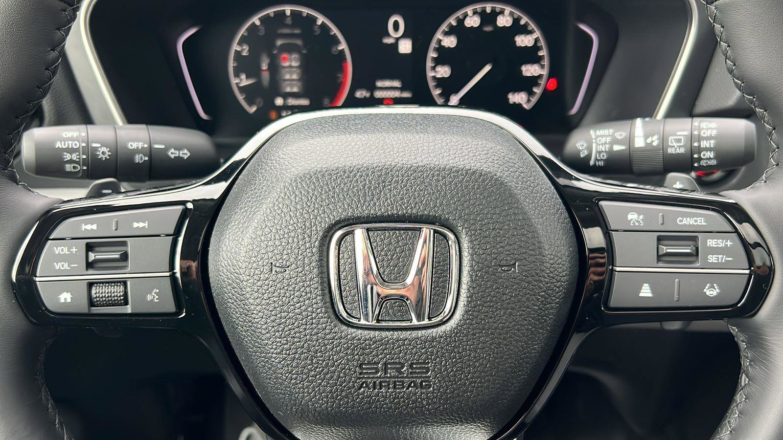 New 2025 Honda Pilot Touring image 31