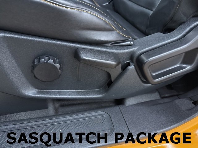Used 2022 Ford Bronco Badlands w/ Sasquatch Package image 11