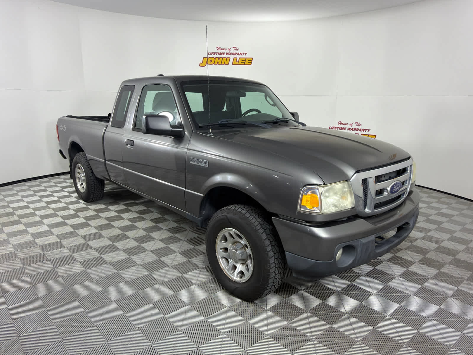 Used 2011 Ford Ranger XLT image 8