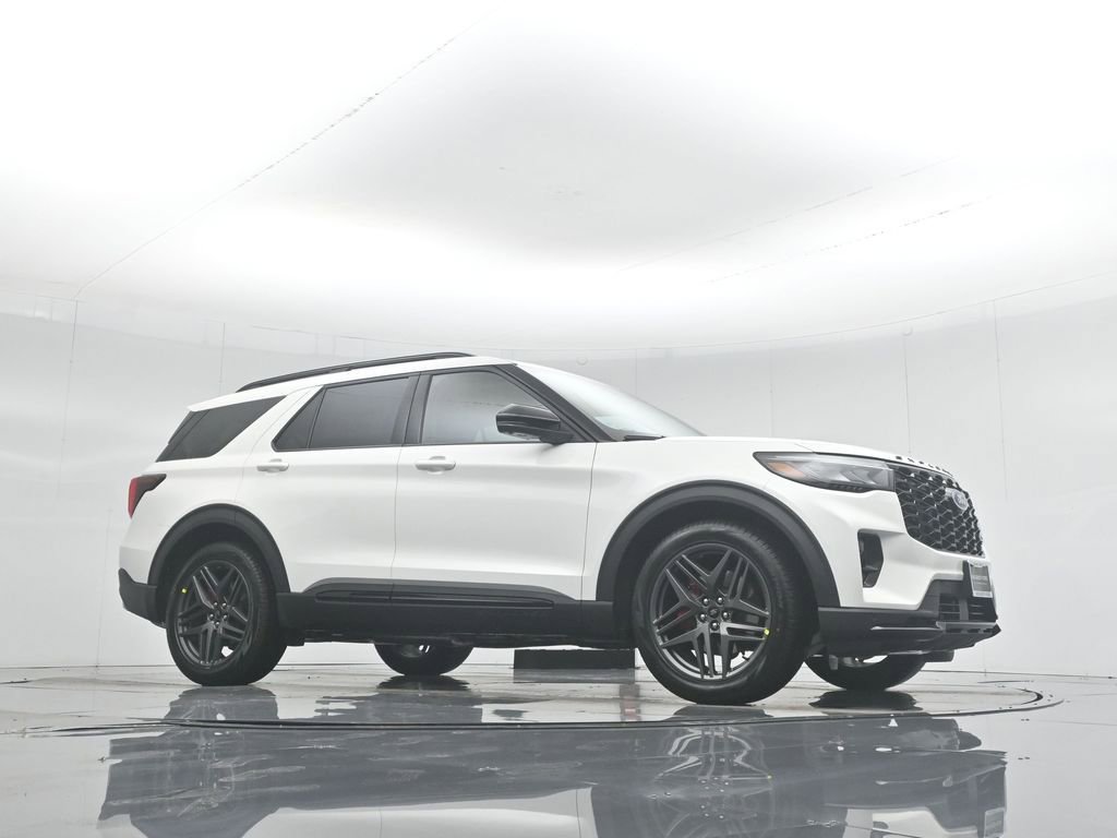 New 2026 Ford Explorer ST w/ Sun And Sound Package image 3