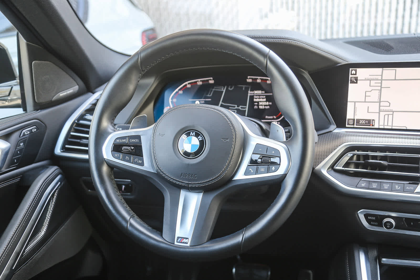 Certified 2023 BMW X6 xDrive40i w/ M Sport Package image 12