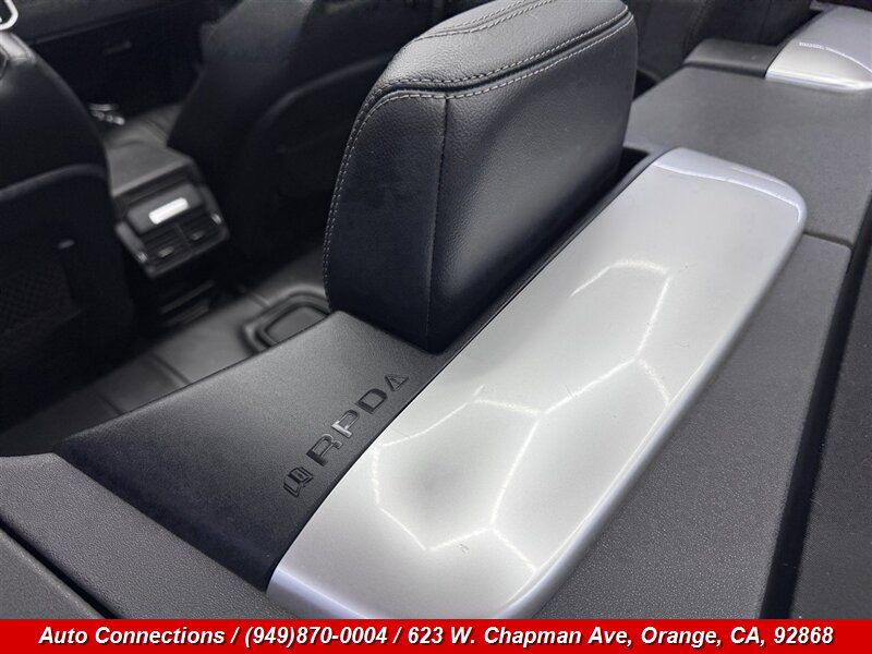 Used 2018 Land Rover Range Rover Evoque SE Dynamic AWD/4WD image 34