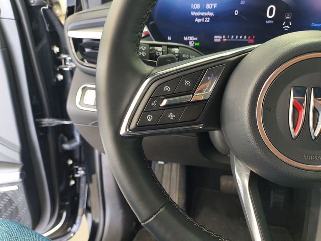 Used 2025 Buick Enclave Preferred AWD/4WD image 15