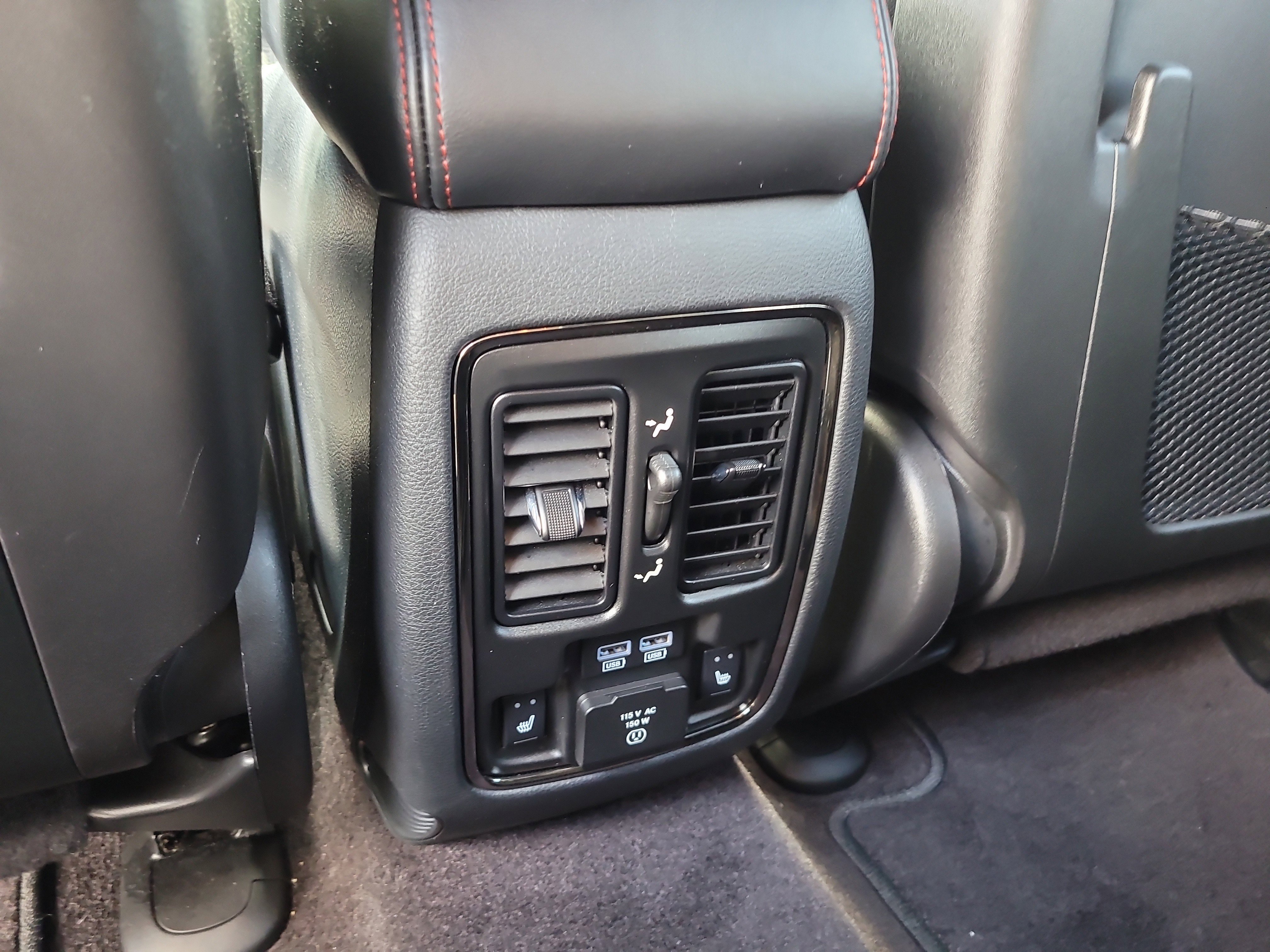 Used 2018 Dodge Durango R/T w/ Trailer Tow Group IV image 14