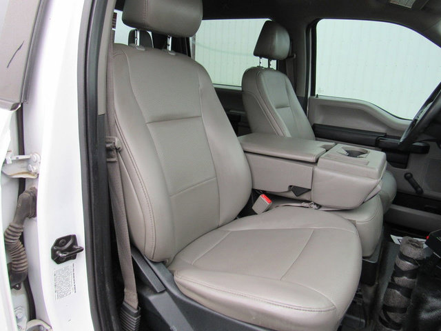 Used 2017 Ford F550 2WD Crew Cab Super Duty image 12