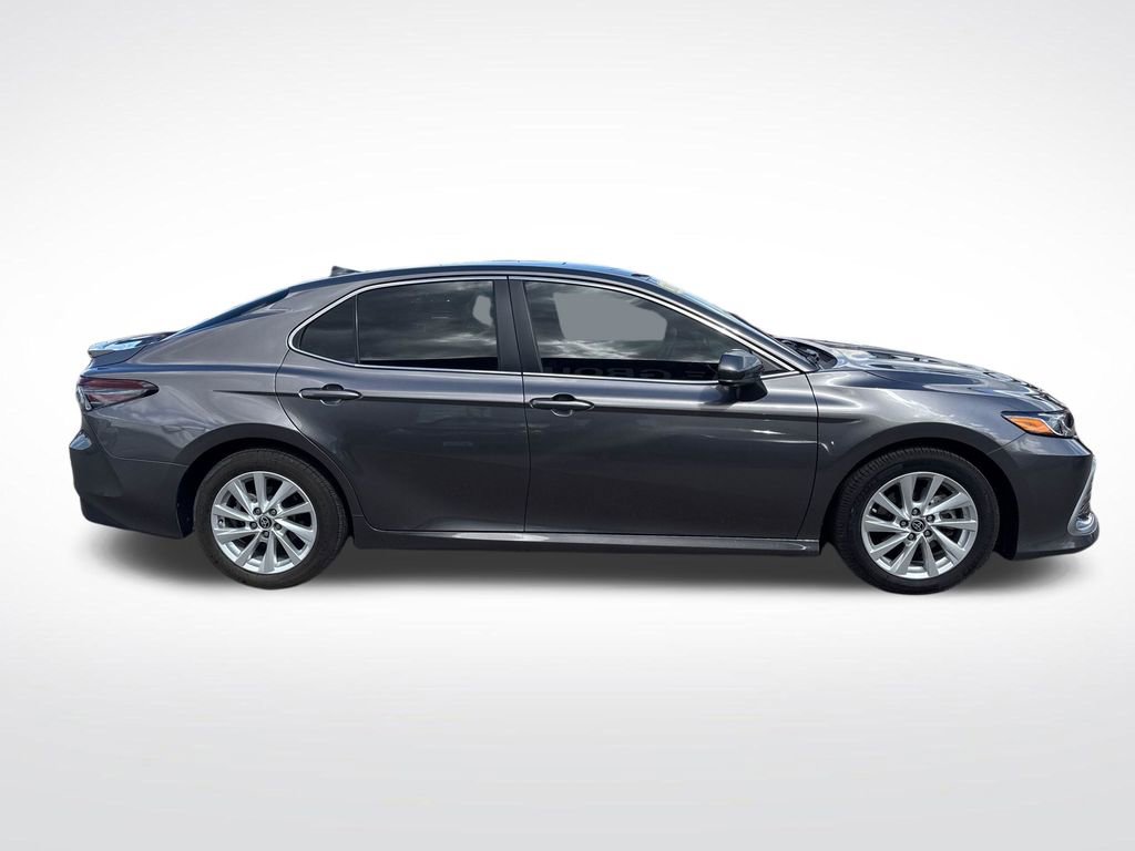Used 2023 Toyota Camry LE FWD image 6