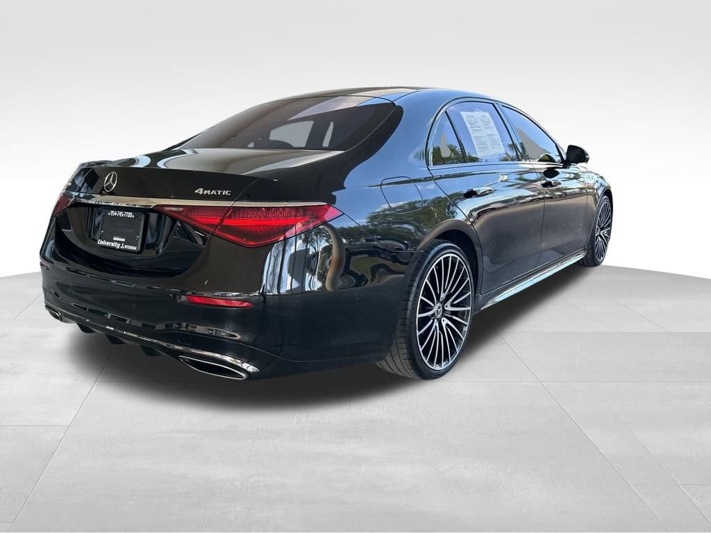 Used 2023 Mercedes-Benz S 500 4MATIC w/ AMG Line image 3